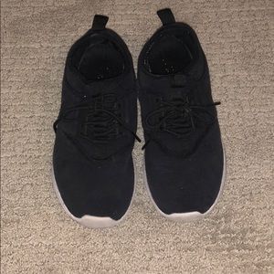 Nike Shoes- 8.5